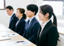 【レコチャ】日本の大学生の就職率は97.3％＝中国ネット「信じない。フェイクニュースだ」「日本経済は危機なのでは？」