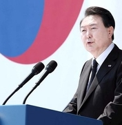 【中央日報コラム】「韓国は東アジアの周辺国から世界の中心国に飛躍した」「強大国便乗外交を終える時」