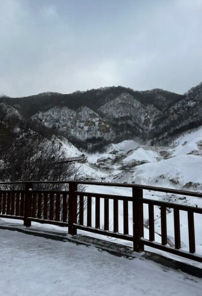 寝る部屋と食事する部屋が同じ？　韓国人観光客が驚いた日本の旅館文化とは　→。。。