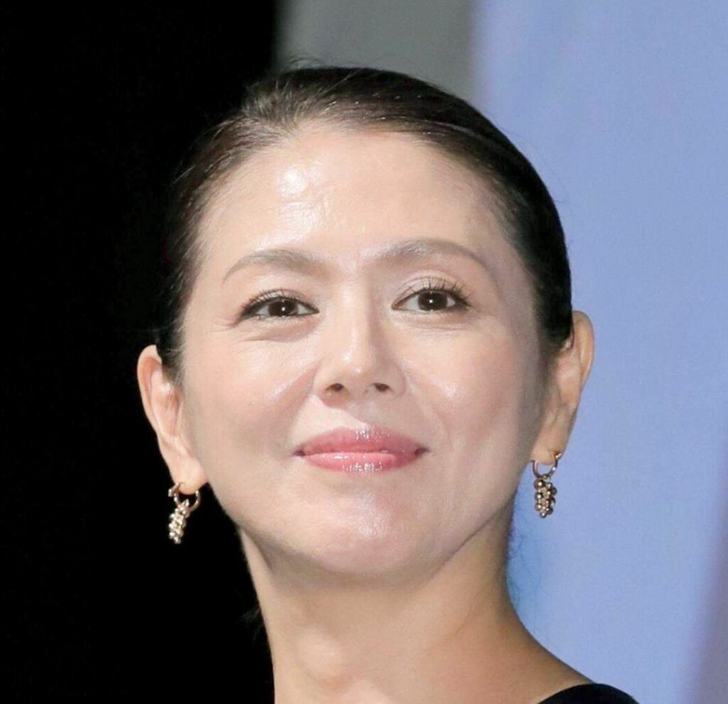 【芸能】５８歳・小泉今日子「孤独死しそうで心配です」「外食なんて年に３回くらい」旅行も行かず…私生活明かす