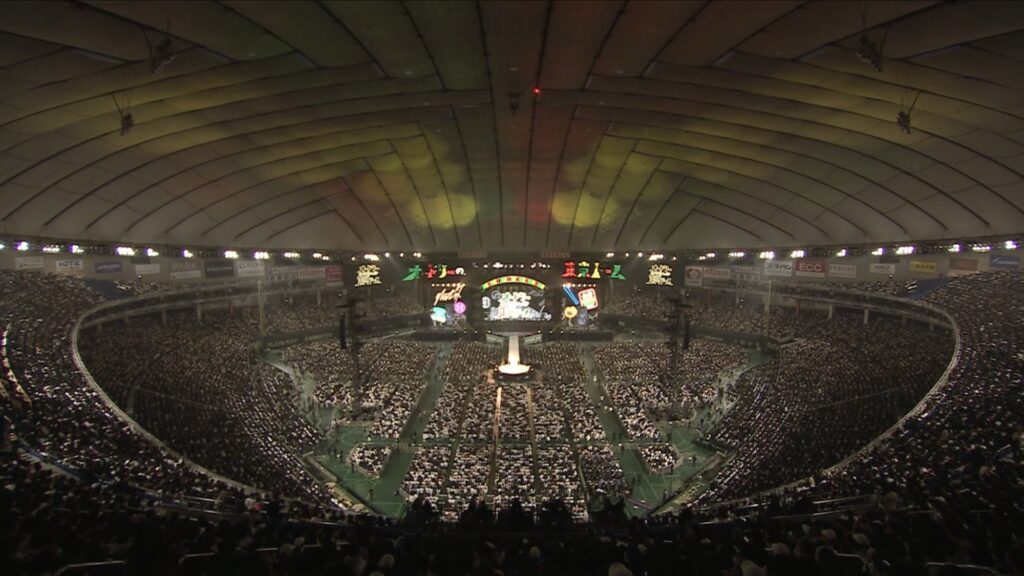 【画像】東京ドームで行われているオードリーのラジオイベント、人の数が凄すぎる