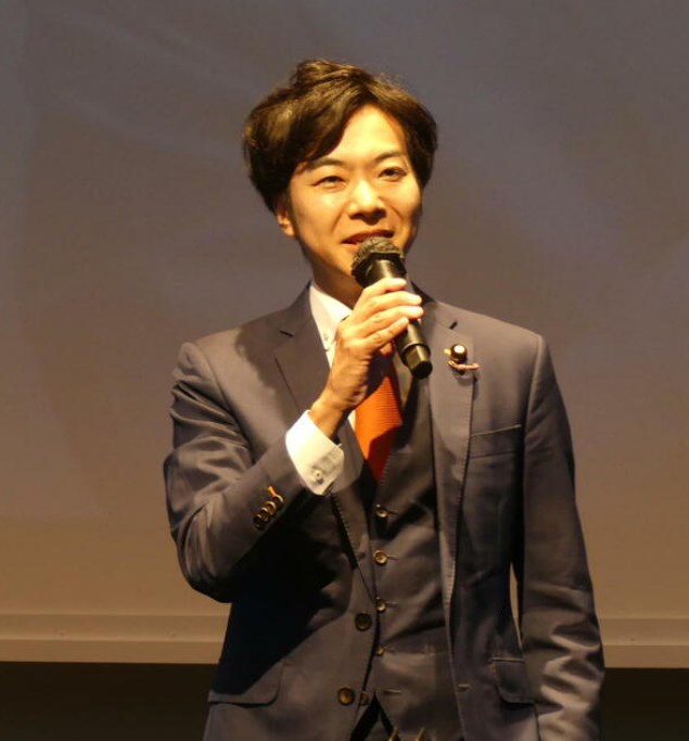 「議員辞職を!!」維新・音喜多駿氏、銀座三越前で演説を妨害され「警察に提出します」