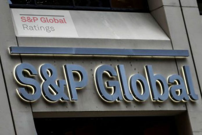 Ｓ＆Ｐ、ウクライナ長期外貨建て格付けを「ＣＣ」に引き下げ。国無くなるからね